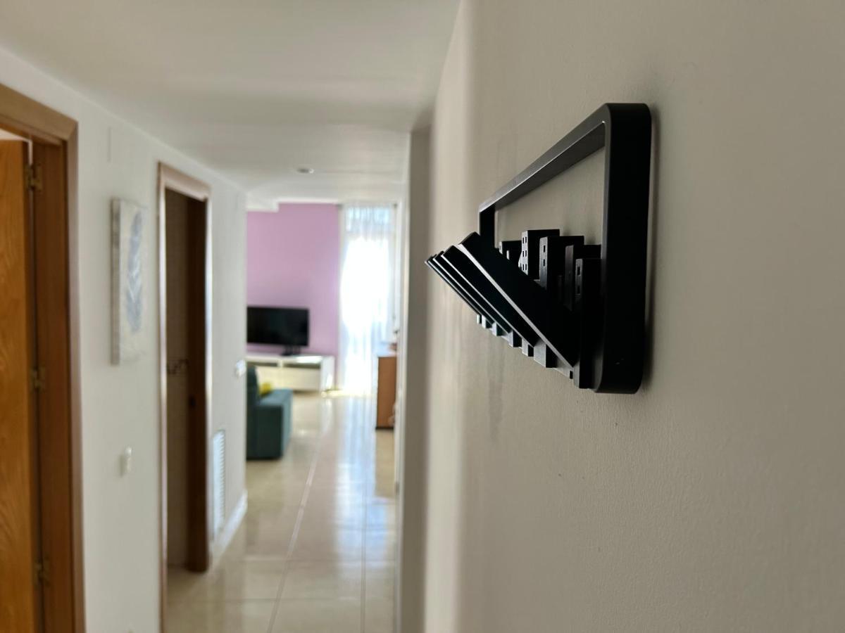 Apartaments Superiors Mtb Only Couples Льорет-де-Мар Экстерьер фото
