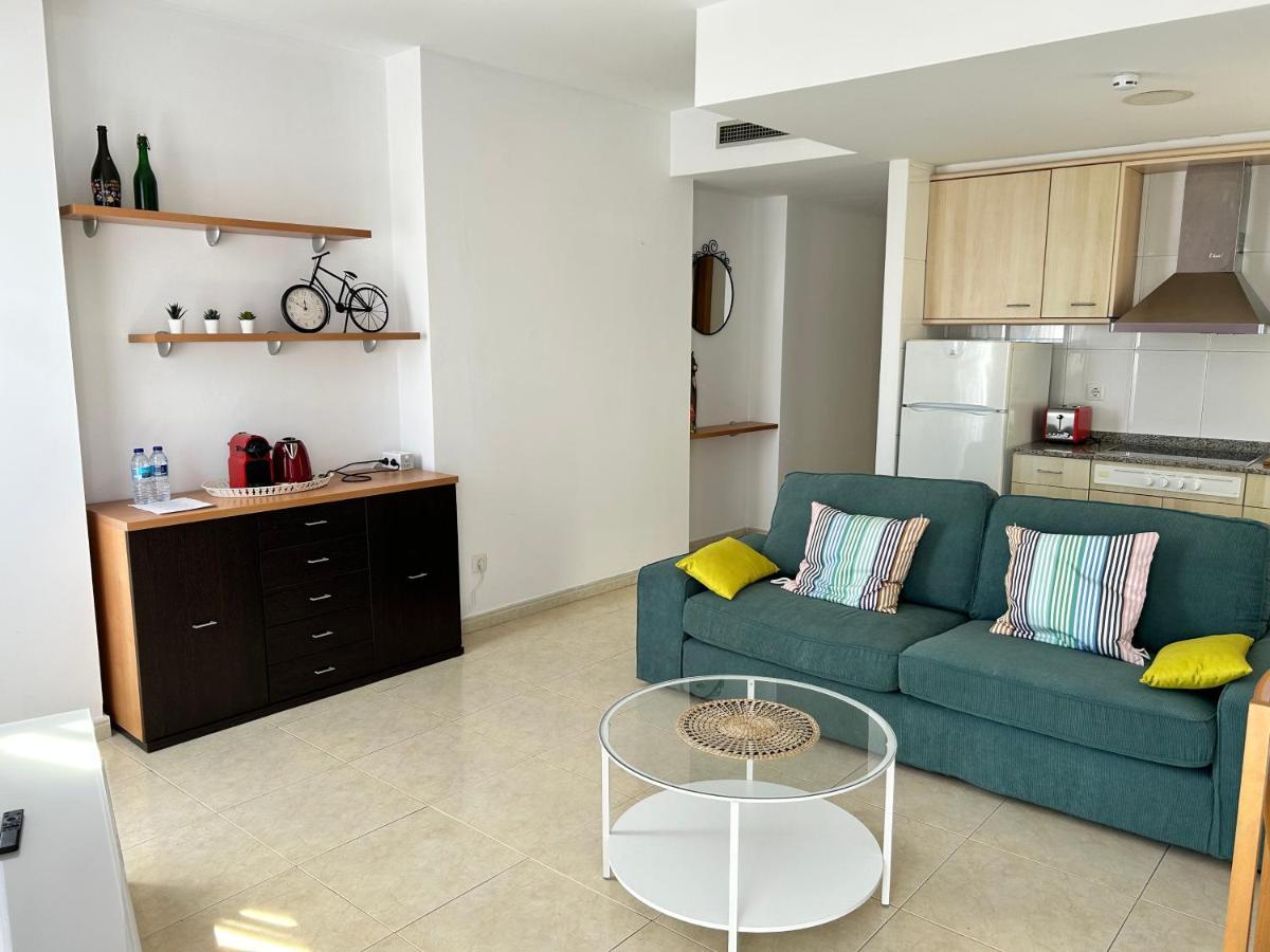 Apartaments Superiors Mtb Only Couples Льорет-де-Мар Экстерьер фото