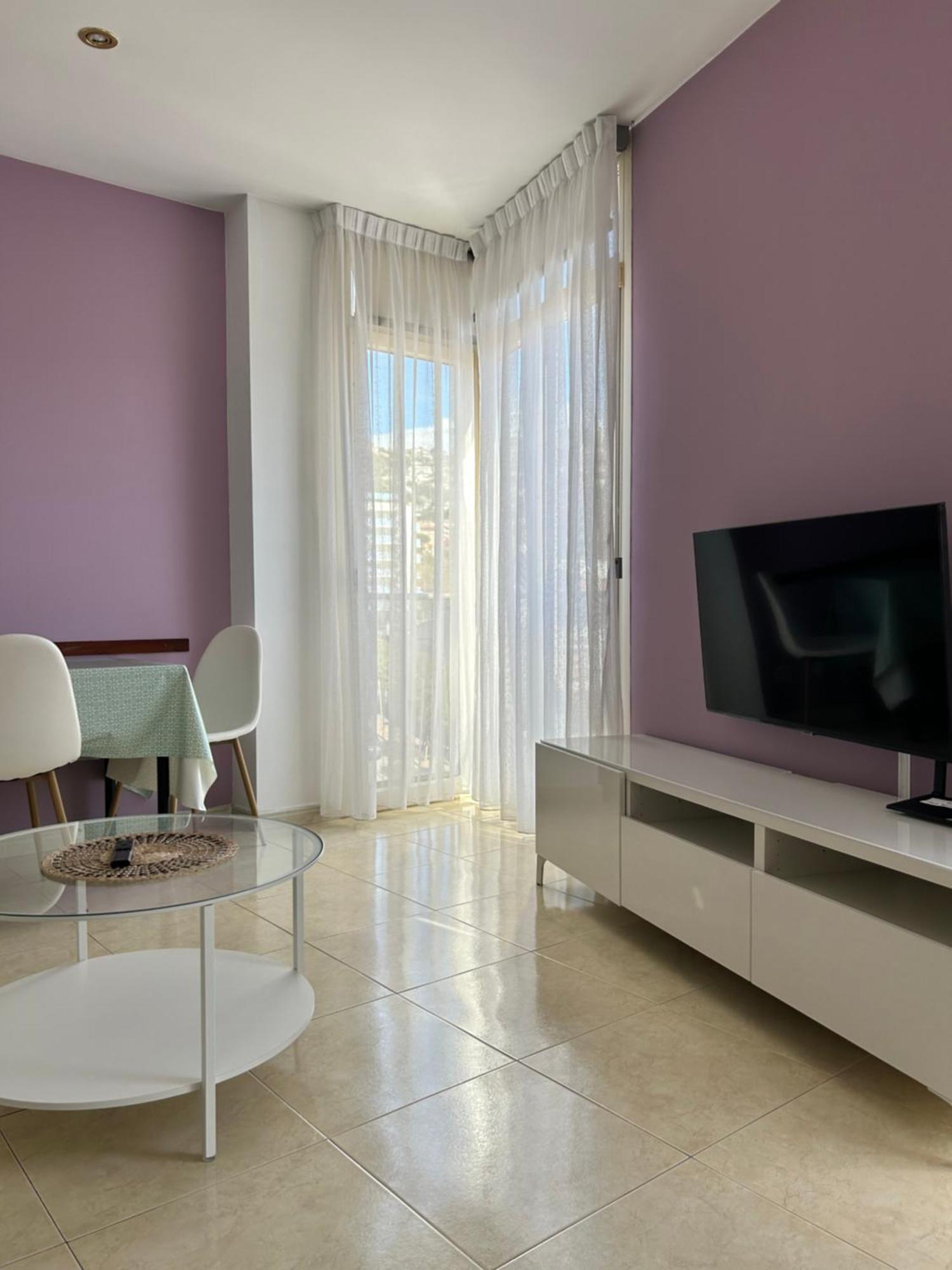 Apartaments Superiors Mtb Only Couples Льорет-де-Мар Экстерьер фото