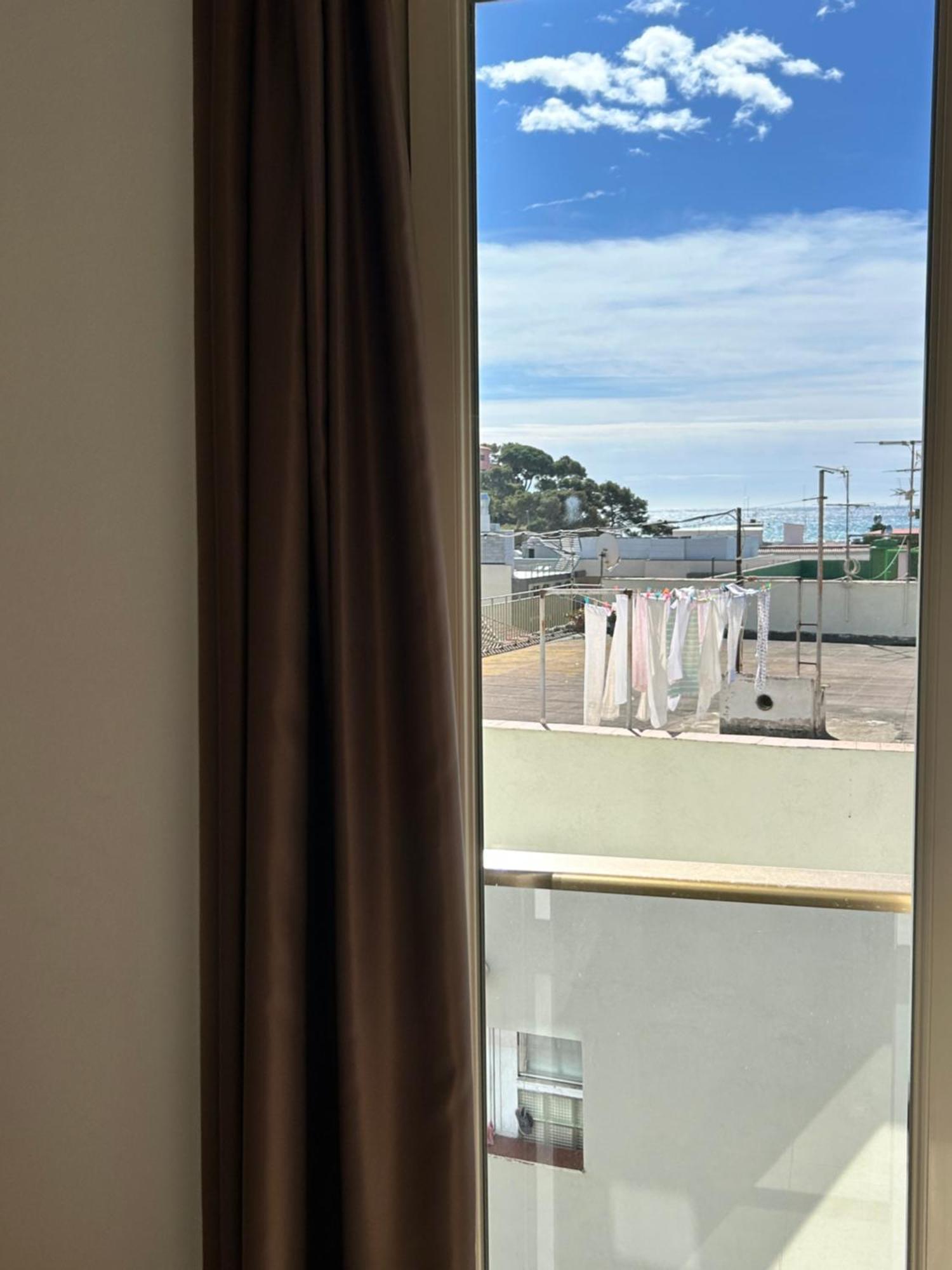 Apartaments Superiors Mtb Only Couples Льорет-де-Мар Экстерьер фото