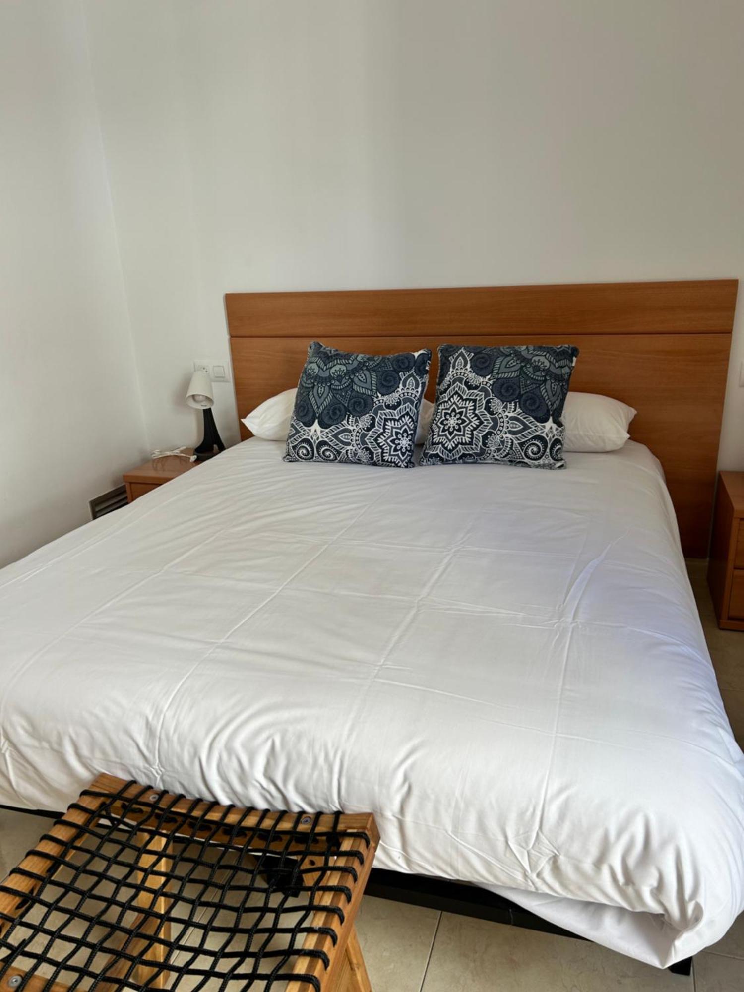 Apartaments Superiors Mtb Only Couples Льорет-де-Мар Экстерьер фото